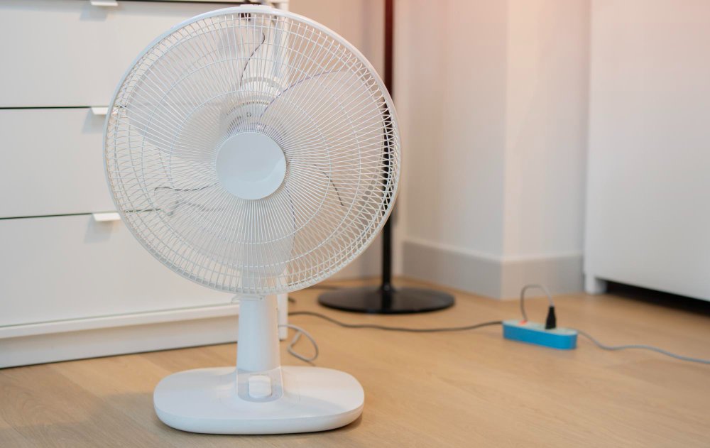 Does Turning on the Fan Waste Electricity?